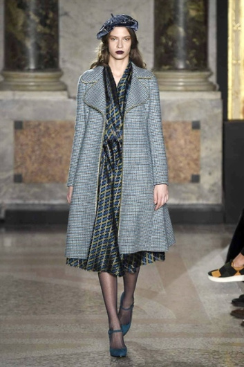 Fotoservizio/FW 2015-2016/WOMEN/LUISA BECCARIA/DP1/17
