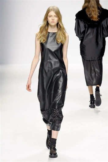 Fotoservizio/FW 2015-2016/WOMEN/SIMONETTA RAVIZZA/DP1/37