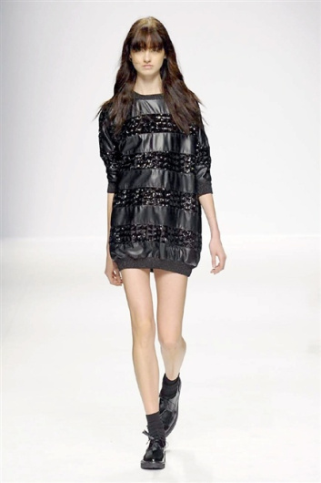 Fotoservizio/FW 2015-2016/WOMEN/SIMONETTA RAVIZZA/DP1/38