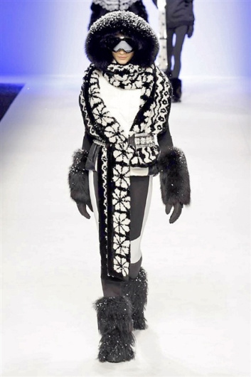 Fotoservizio/FW 2015-2016/WOMEN/SIMONETTA RAVIZZA/DP1/43