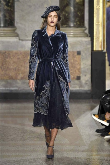 Fotoservizio/FW 2015-2016/WOMEN/LUISA BECCARIA/DP1/28