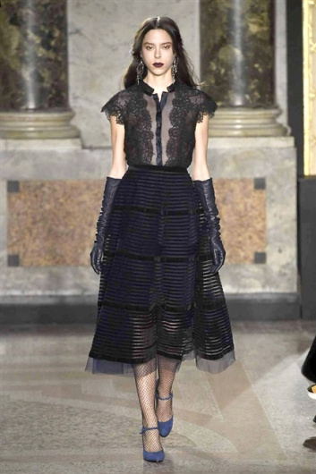 Fotoservizio/FW 2015-2016/WOMEN/LUISA BECCARIA/DP1/34