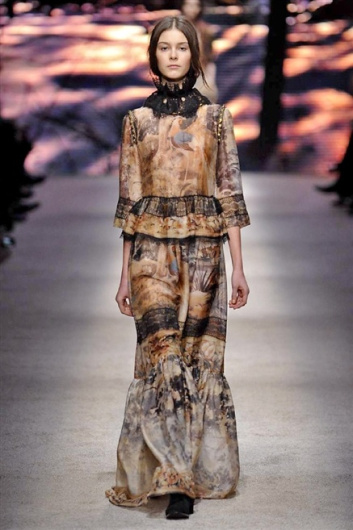 Fotoservizio/FW 2015-2016/WOMEN/ALBERTA FERRETTI/DP1/33