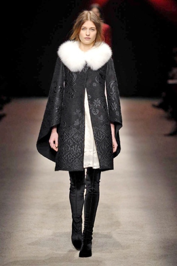 Fotoservizio/FW 2015-2016/WOMEN/ALBERTA FERRETTI/DP1/1