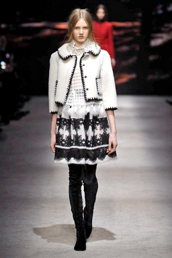 Fotoservizio/FW 2015-2016/WOMEN/ALBERTA FERRETTI/DP1/8
