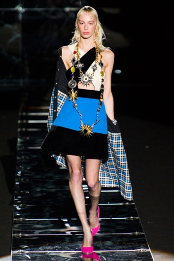 Fotoservizio/FW 2015-2016/WOMEN/FAUSTO PUGLISI/DP1/25