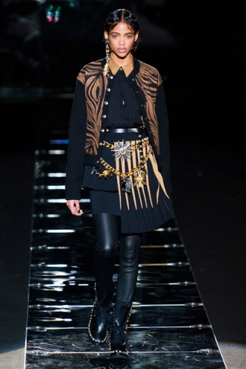 Fotoservizio/FW 2015-2016/WOMEN/FAUSTO PUGLISI/DP1/28