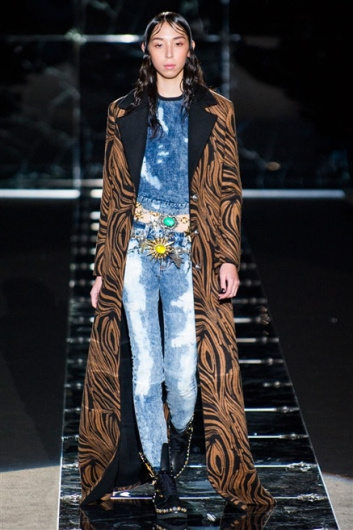 Fotoservizio/FW 2015-2016/WOMEN/FAUSTO PUGLISI/DP1/32