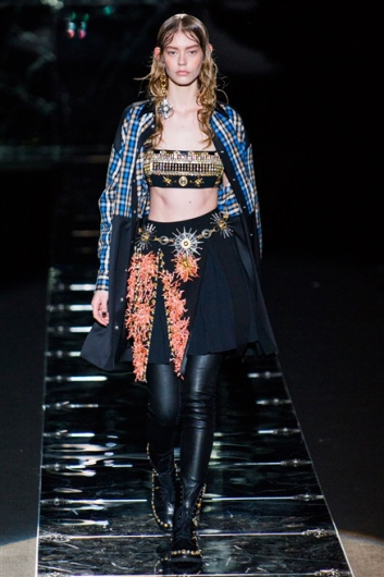 Fotoservizio/FW 2015-2016/WOMEN/FAUSTO PUGLISI/DP1/34