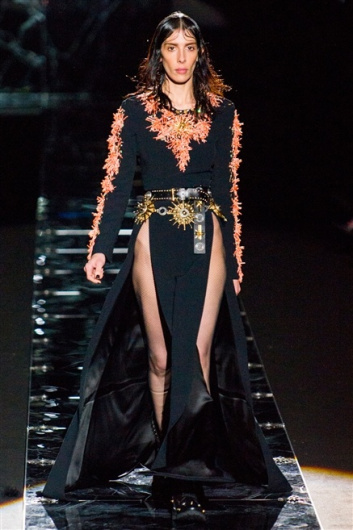 Fotoservizio/FW 2015-2016/WOMEN/FAUSTO PUGLISI/DP1/35
