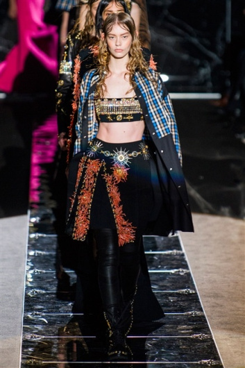 Fotoservizio/FW 2015-2016/WOMEN/FAUSTO PUGLISI/DP1/36