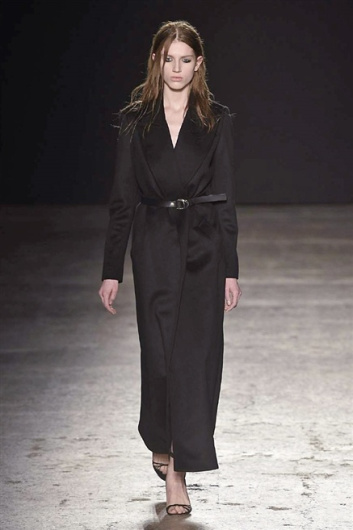 Fotoservizio/FW 2015-2016/WOMEN/FRANCESCO SCOGNAMIGLIO/DP1/3