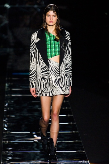 Fotoservizio/FW 2015-2016/WOMEN/FAUSTO PUGLISI/DP1/1