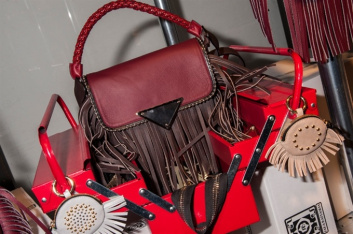 Fotoservizio/FW 2015-2016/WOMEN/SARA BATTAGLIA/DP2/39
