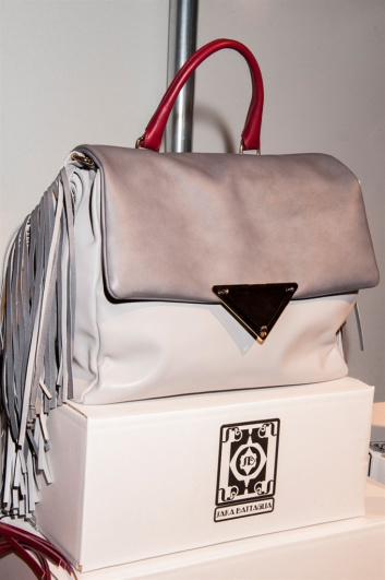 Fotoservizio/FW 2015-2016/WOMEN/SARA BATTAGLIA/DP2/55