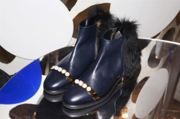 Fotoservizio/FW 2015-2016/WOMEN/COLIAC BY MARTINA GRASSELLI/DP2/12
