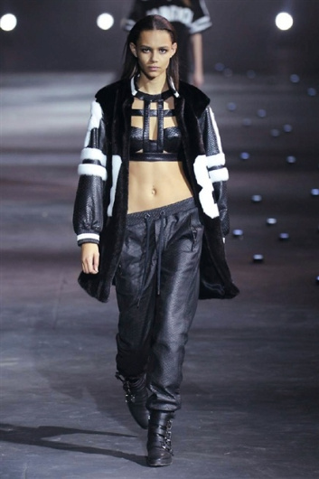 Fotoservizio/FW 2015-2016/WOMEN/PHILIPP PLEIN/DP1/1