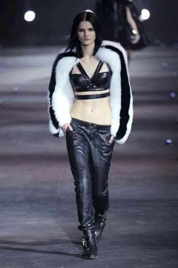 Fotoservizio/FW 2015-2016/WOMEN/PHILIPP PLEIN/DP1/5