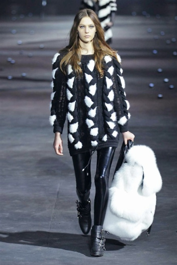Fotoservizio/FW 2015-2016/WOMEN/PHILIPP PLEIN/DP1/15