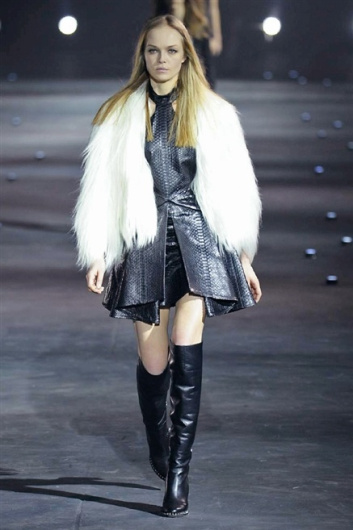 Fotoservizio/FW 2015-2016/WOMEN/PHILIPP PLEIN/DP1/37