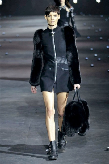 Fotoservizio/FW 2015-2016/WOMEN/PHILIPP PLEIN/DP1/40