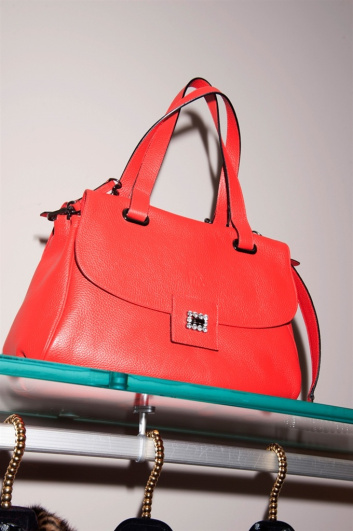 Fotoservizio/FW 2015-2016/WOMEN/VIA DELLE PERLE VDP/DP2/31