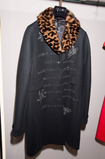 Fotoservizio/FW 2015-2016/WOMEN/VIA DELLE PERLE VDP/DP2/33