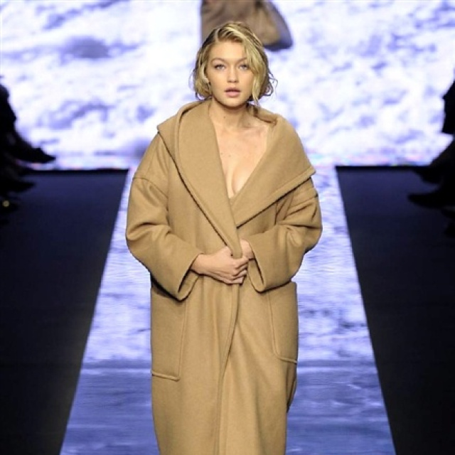 MAX MARA