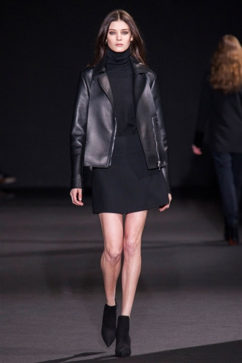 Fotoservizio/FW 2015-2016/WOMEN/COSTUME NATIONAL/DP1/3