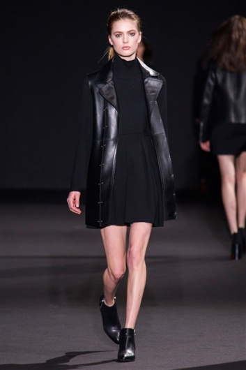 Fotoservizio/FW 2015-2016/WOMEN/COSTUME NATIONAL/DP1/5
