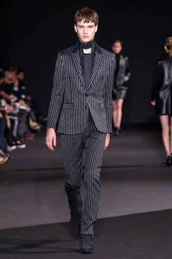 Fotoservizio/FW 2015-2016/WOMEN/COSTUME NATIONAL/DP1/7
