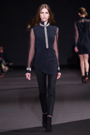 Fotoservizio/FW 2015-2016/WOMEN/COSTUME NATIONAL/DP1/31