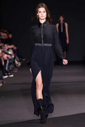 Fotoservizio/FW 2015-2016/WOMEN/COSTUME NATIONAL/DP1/33