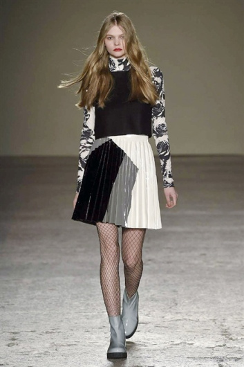 Fotoservizio/FW 2015-2016/WOMEN/CRISTIANO BURANI/DP1/18