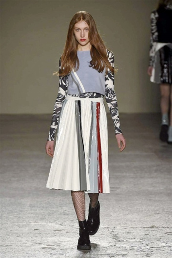 Fotoservizio/FW 2015-2016/WOMEN/CRISTIANO BURANI/DP1/19