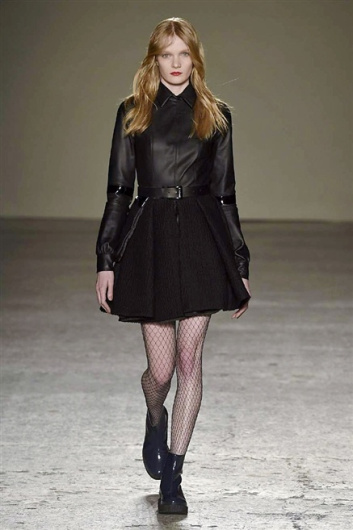 Fotoservizio/FW 2015-2016/WOMEN/CRISTIANO BURANI/DP1/23