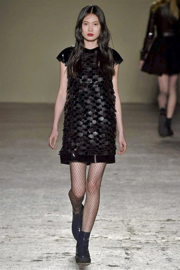 Fotoservizio/FW 2015-2016/WOMEN/CRISTIANO BURANI/DP1/24