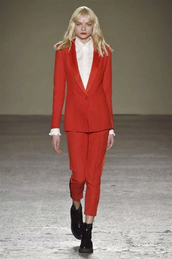 Fotoservizio/FW 2015-2016/WOMEN/CRISTIANO BURANI/DP1/31