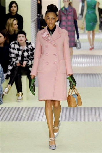 Fotoservizio/FW 2015-2016/WOMEN/PRADA/DP1/15