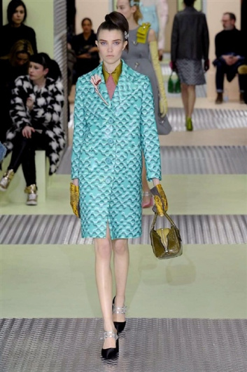 Fotoservizio/FW 2015-2016/WOMEN/PRADA/DP1/33