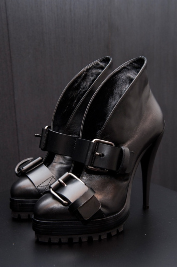 Fotoservizio/FW 2015-2016/WOMEN/CASADEI/DP2/10