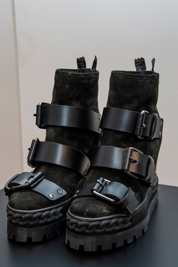 Fotoservizio/FW 2015-2016/WOMEN/CASADEI/DP2/3
