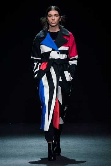 Fotoservizio/FW 2015-2016/WOMEN/BYBLOS MILANO/DP1/1