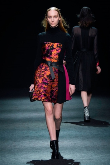 Fotoservizio/FW 2015-2016/WOMEN/BYBLOS MILANO/DP1/5