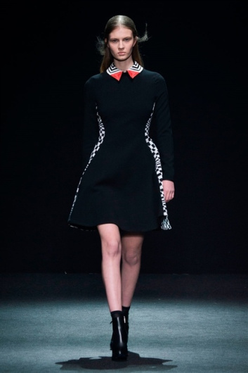 Fotoservizio/FW 2015-2016/WOMEN/BYBLOS MILANO/DP1/11
