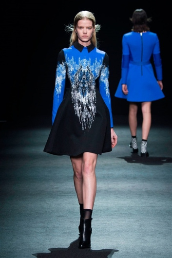 Fotoservizio/FW 2015-2016/WOMEN/BYBLOS MILANO/DP1/23