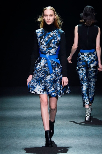 Fotoservizio/FW 2015-2016/WOMEN/BYBLOS MILANO/DP1/26
