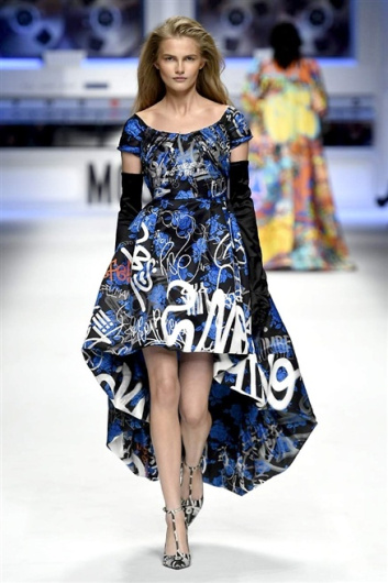 Fotoservizio/FW 2015-2016/WOMEN/MOSCHINO/DP1/59