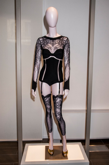 Fotoservizio/FW 2015-2016/WOMEN/LA PERLA/DP2/5