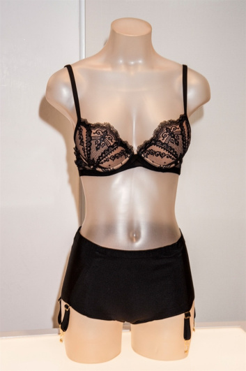Fotoservizio/FW 2015-2016/WOMEN/LA PERLA/DP2/7